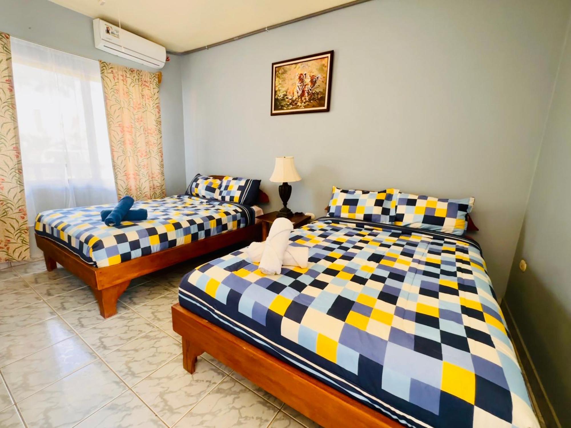 Hotel Georgi Cr Veintisiete de Abril Zewnętrze zdjęcie